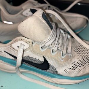 Nike White and Aqua Sneakers